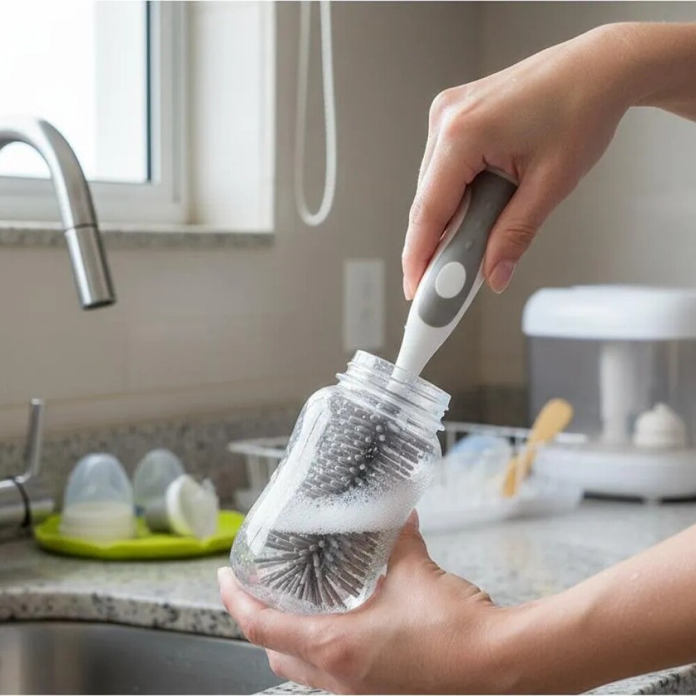 Cepillo limpia biberon BUBA silicona gris