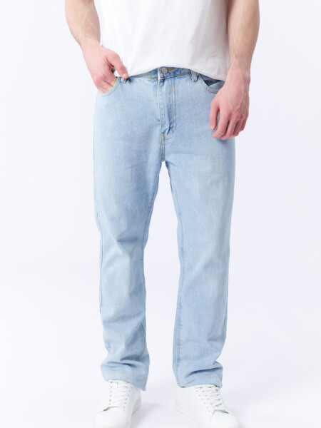 Pantalón jean fit clásico Azul Claro