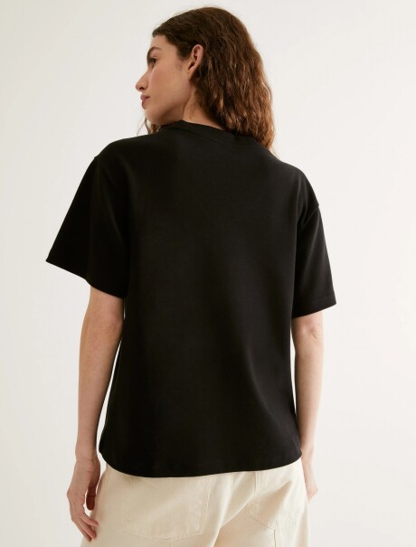 BLUSA MANGA CORTA CUELLO EN V OVERSIZED NEGRO