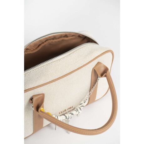 Cartera Bowling Con Charm Blanco Crudo