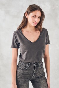 Remera Algodón Lavado Negro Lavado