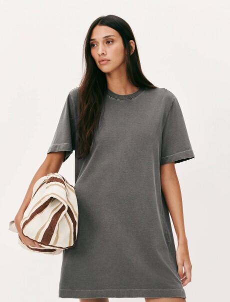 VESTIDO BÁSICO MANGA CORTA GRIS