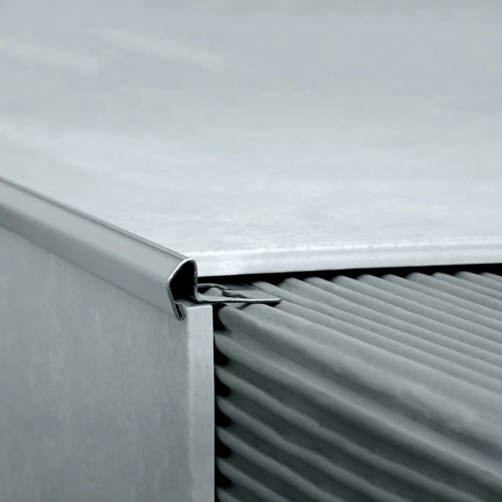 Protector para Escalón Flecha Esmerilado 10 mm x 9 mm x 2,5 m Protector Para Escalón Flecha Esmerilado 10 Mm X 9 Mm X 2,5 M