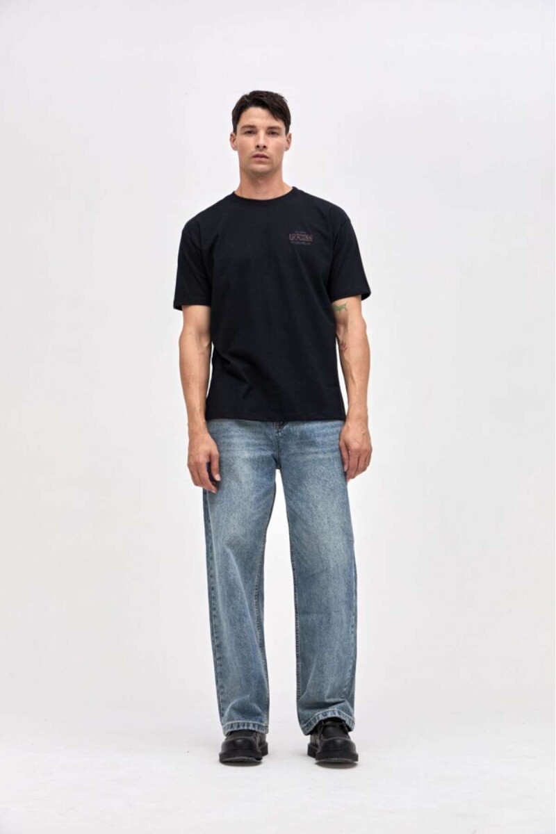 Remera Allen - Negro 