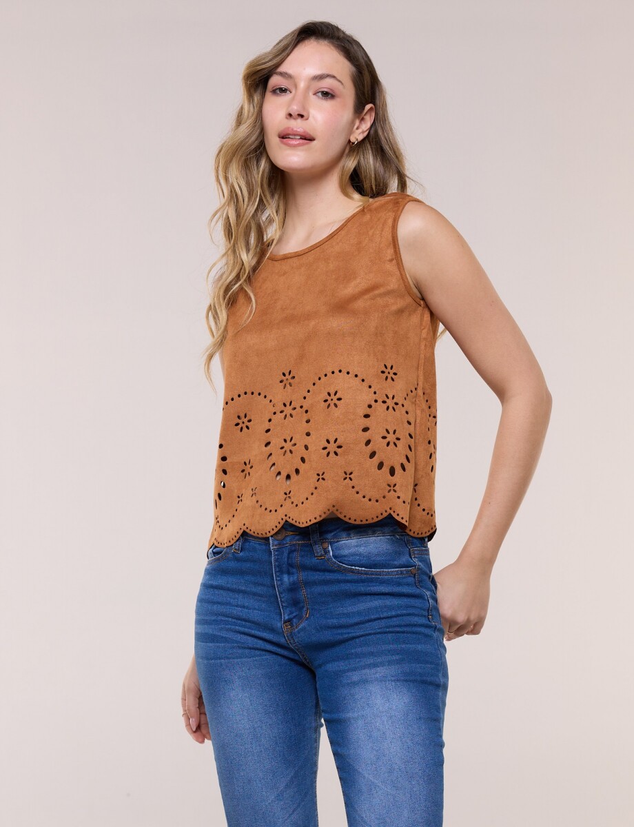 Blusa Suede Calado Floral - Tostado 