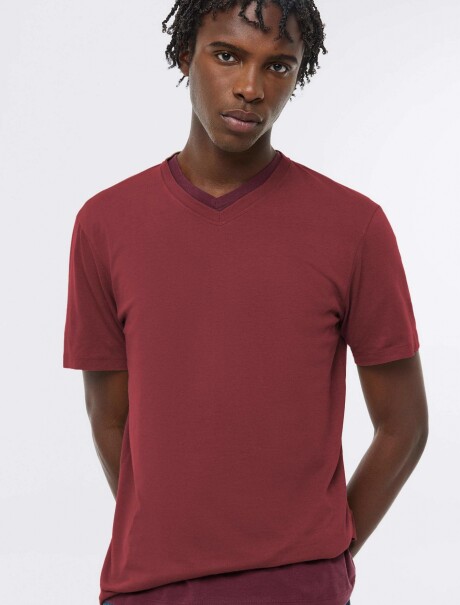 CAMISETA BÁSICA UNISSEX BORDEAUX