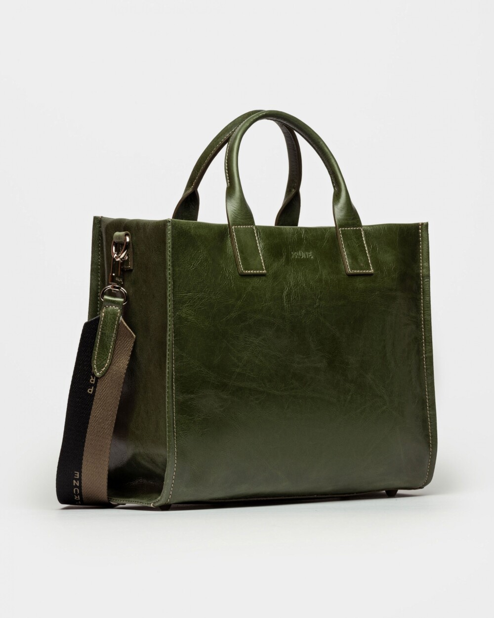 Cartera de Mano Capri En Cuero Liso Verde