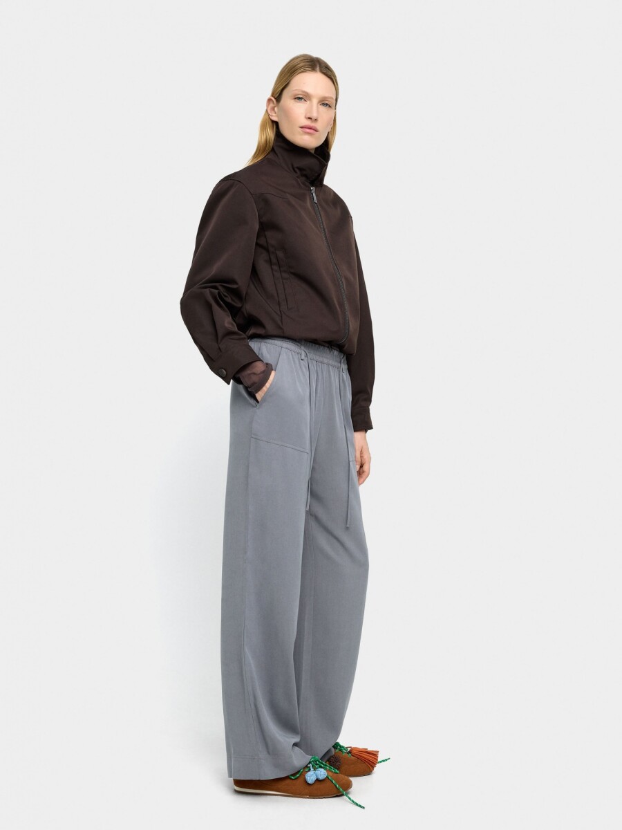 Pantalón Con Cintura Elástica Y Bolsillos gris