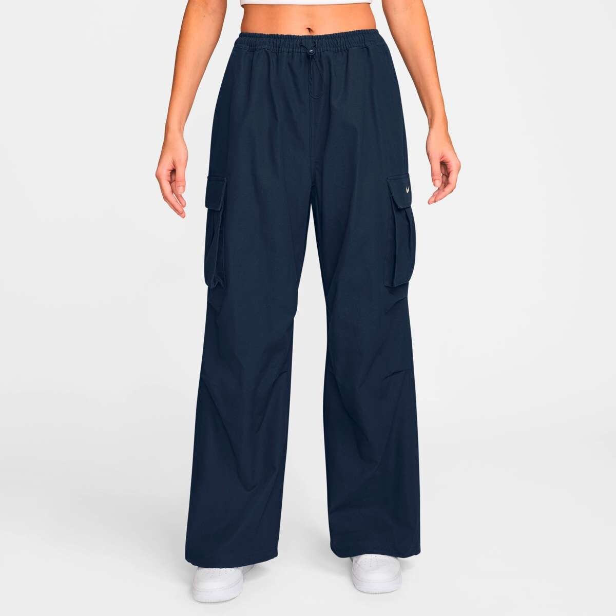 Pantalón Nike Sportswear Alto-Rise Oversized Woven Cargo de Mujer - azul 