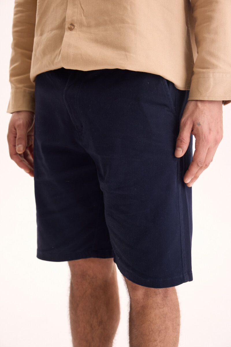 Bermuda De Gabardina Echo Azul