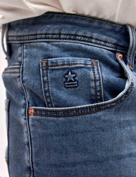 Jean Fausto Light Blue I26