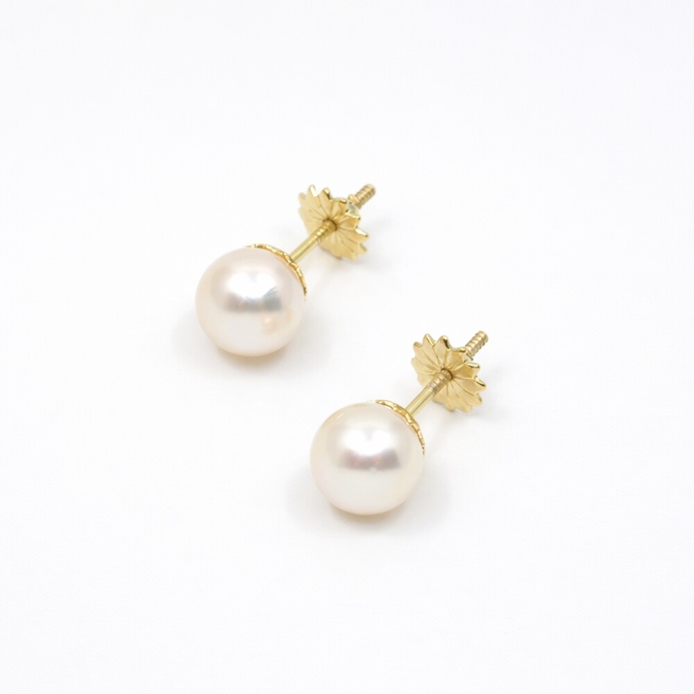 7 mm Caravanas en Oro 18 K Y Perlas. 7 mm Caravanas en Oro 18 K Y Perlas.