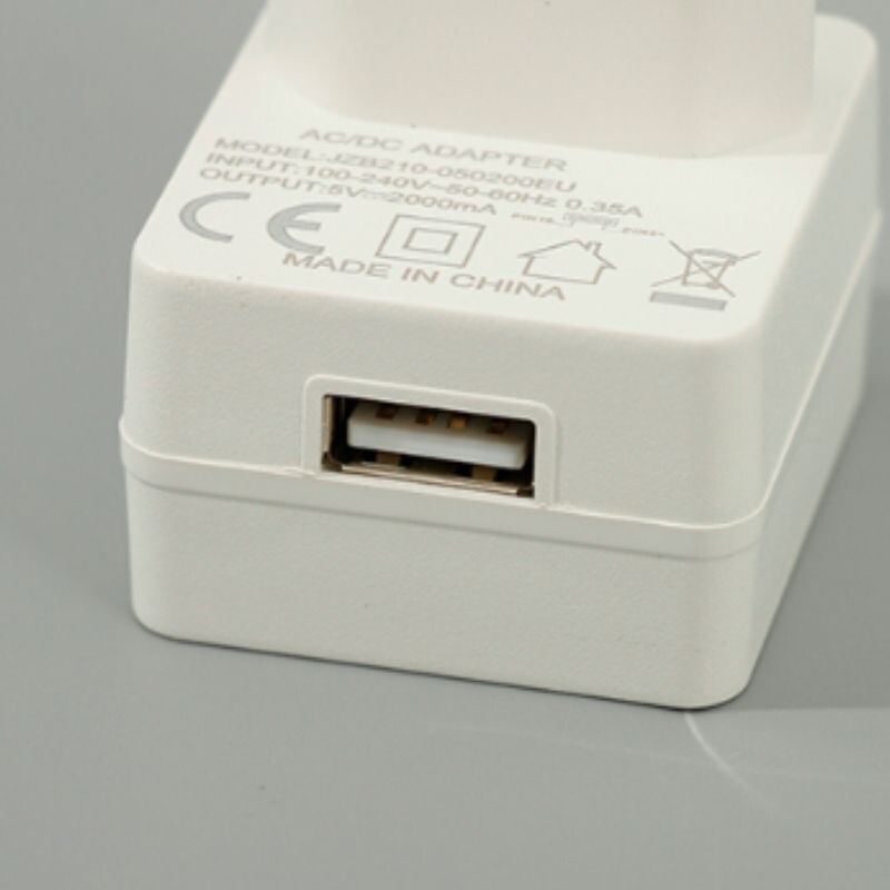 Cargador De Pared Usb 5v1a-dlx-0501000ec -blanco Cargador De Pared Usb 5v1a-dlx-0501000ec -blanco