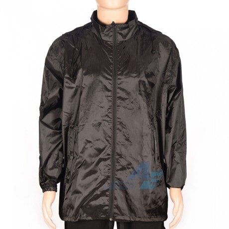 Campera impermeable Negro