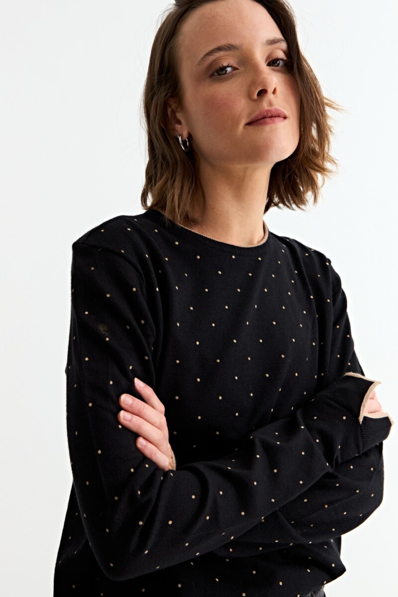 Sweater corazones NEGRO