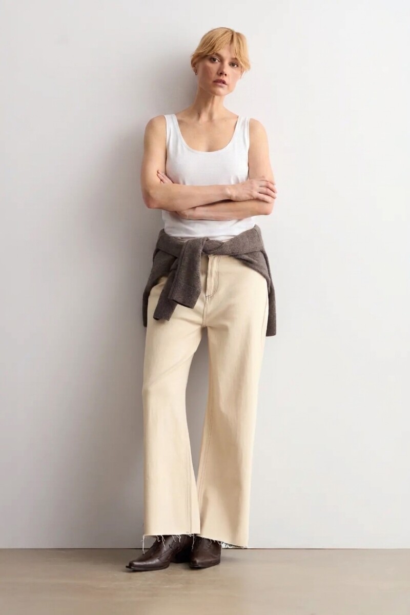 Musculosa escote a la base blanco