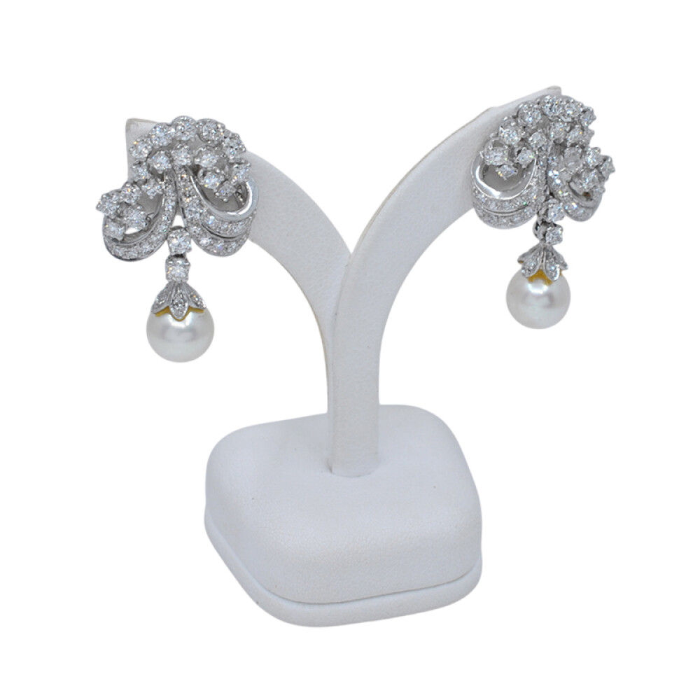 Caravanas oro 18k blanco , brillantes y perla de cultivo Caravanas oro 18k blanco , brillantes y perla de cultivo