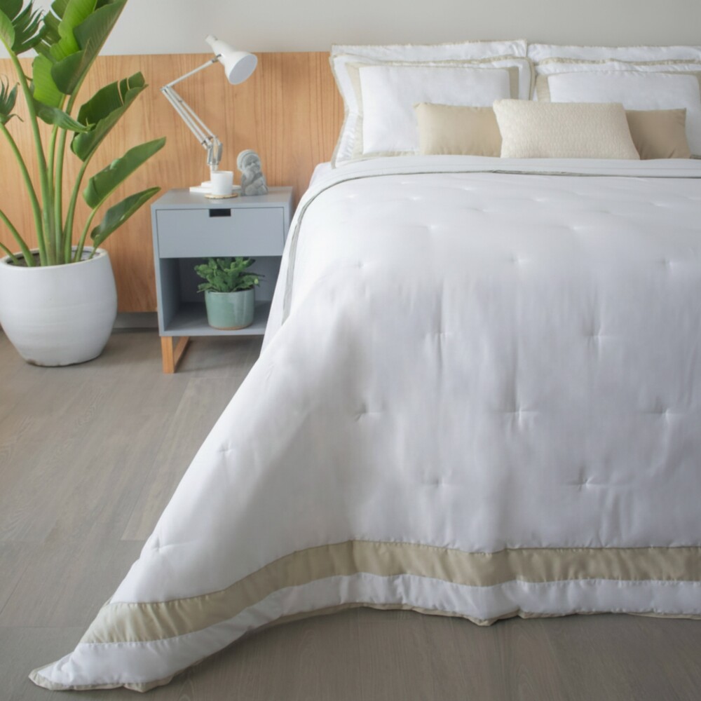 Acolchado Queen 290x250 Finezza 400 hilos - Pilar Blanco y Beige