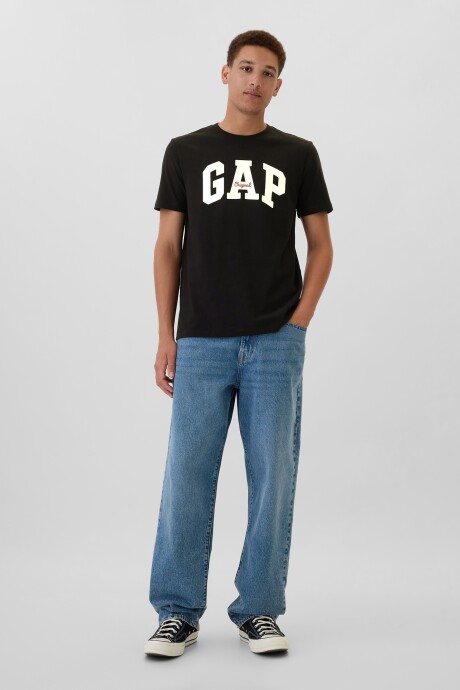Remera Logo Gap Manga Corta Hombre True Black