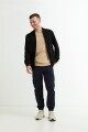 Campera liviana con cierre NEGRO