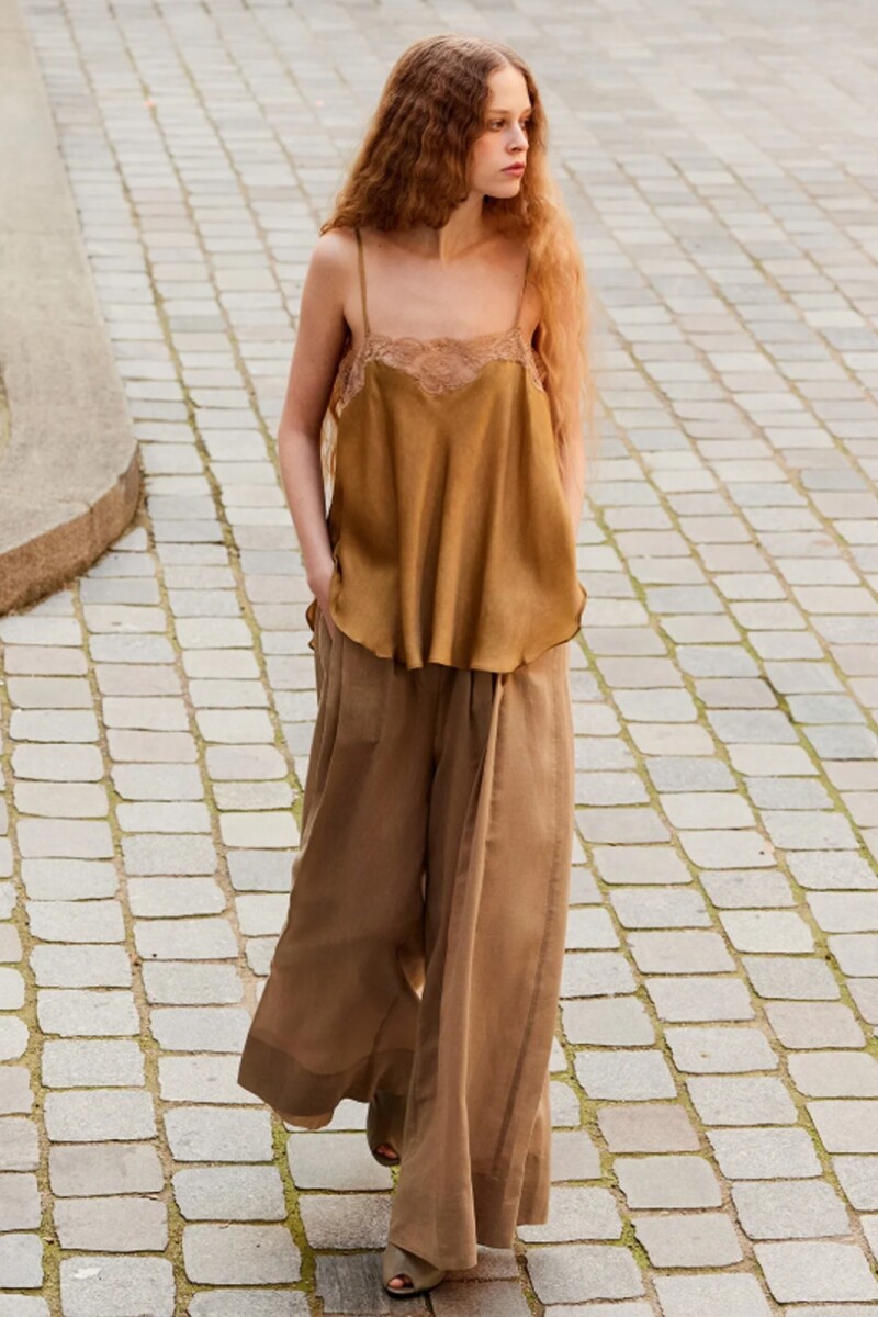 TOP MUCHA Amarillo