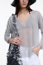 SWEATER EN V LUREX Plata