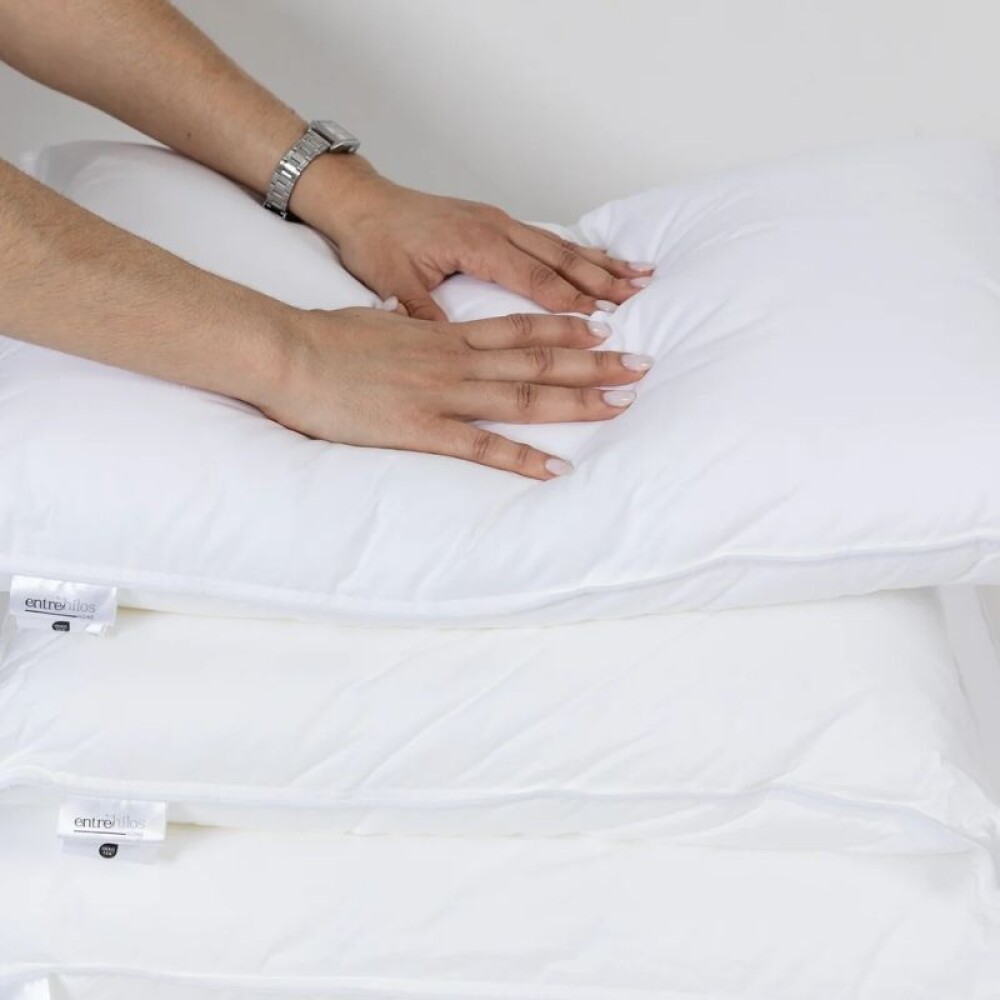 Almohada Tacto Pluma 50x90 Almohada Tacto Pluma 50x90