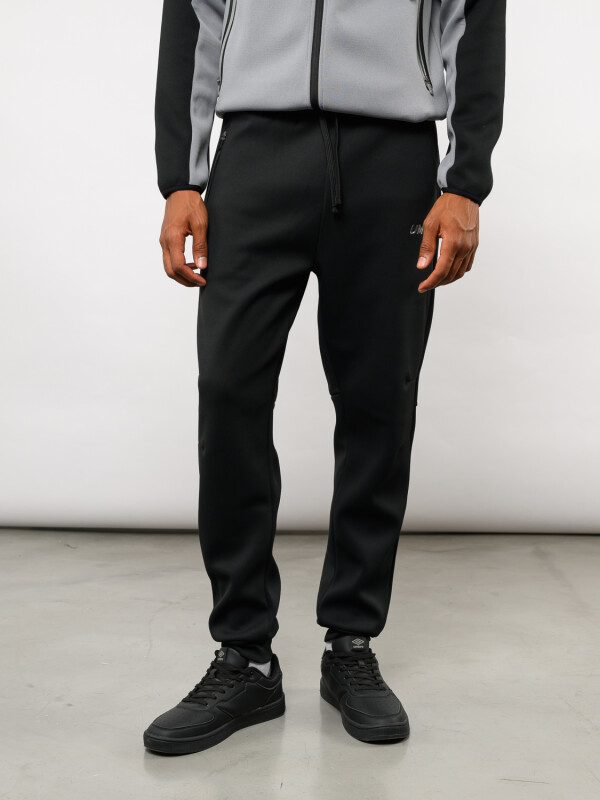 Pantalón Downtown Umbro Hombre 002