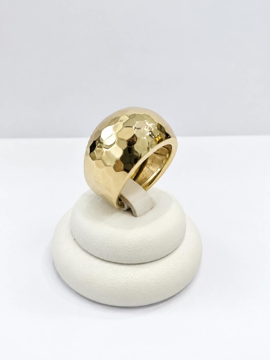 Anillo martillado Oro 9 Kt 