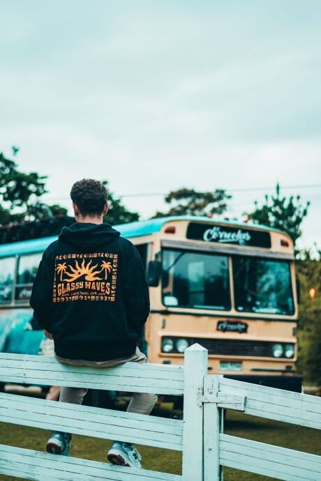 Hoodie Lava Over Fit / Negro U