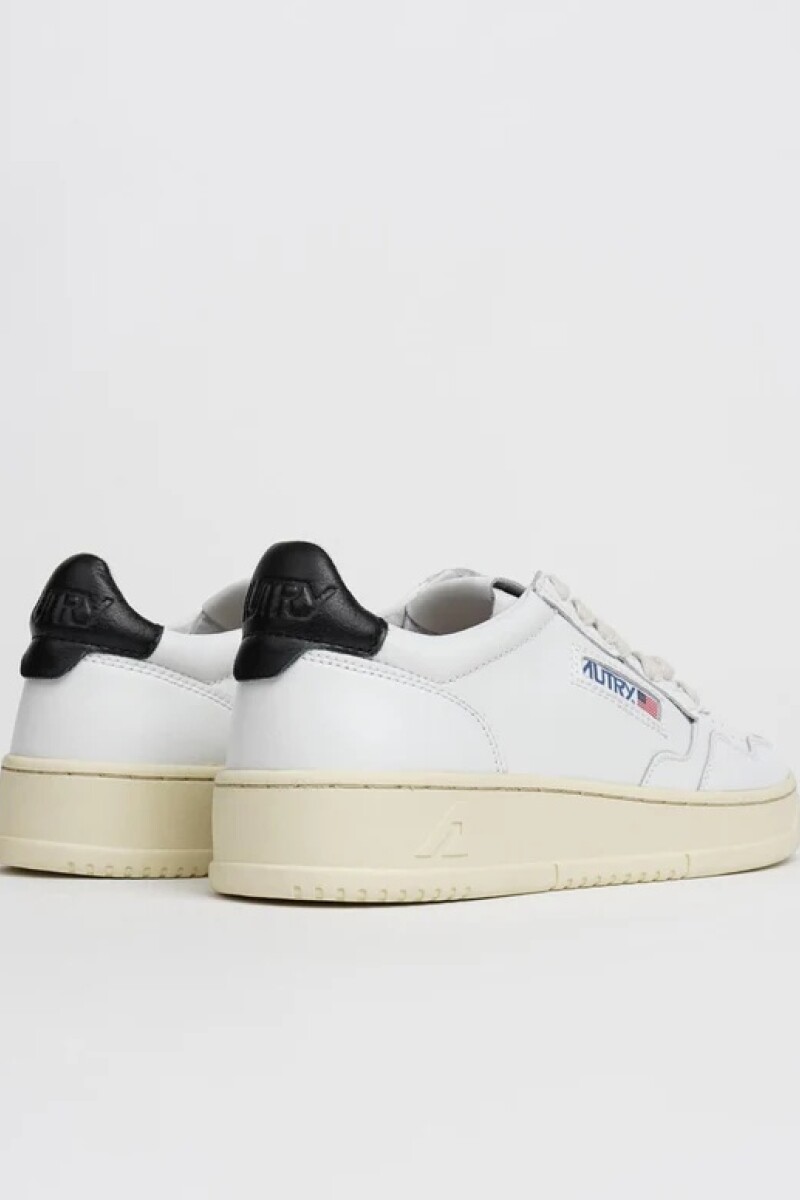 MEDALIST LOW MAN Blanco