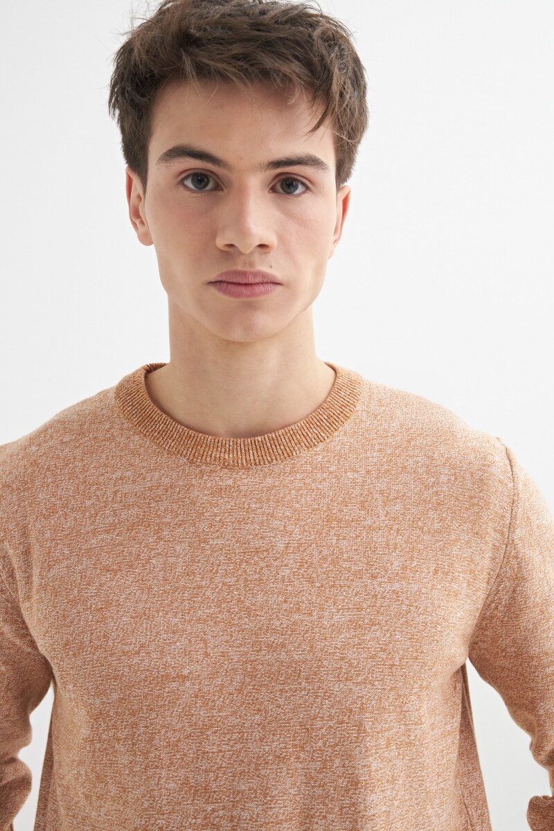 Sweater cuello redondo BEIGE