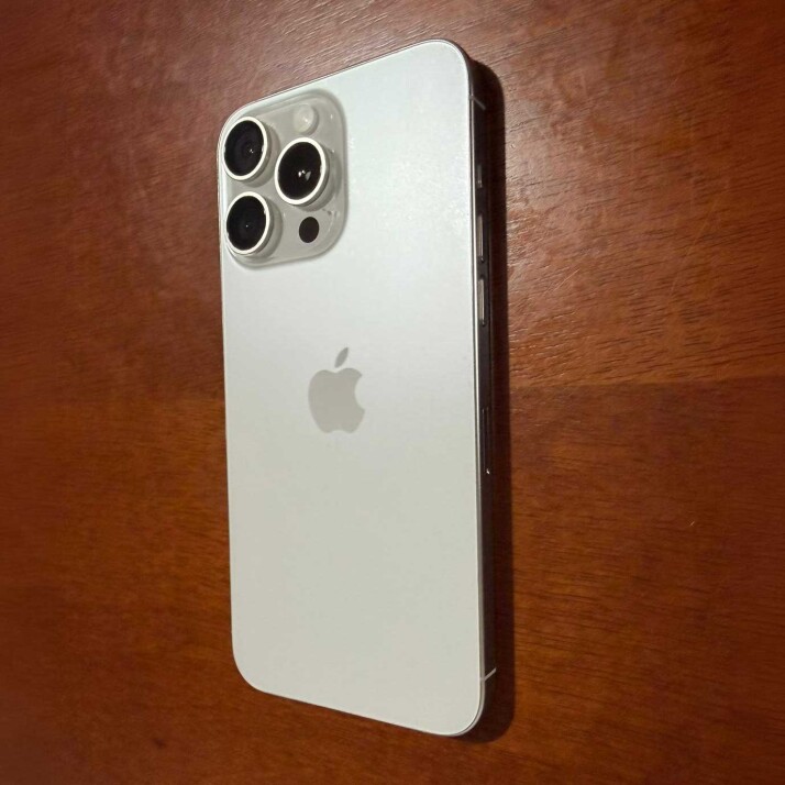 iPhone 15 Pro Max 256GB - White Titanium iPhone 15 Pro Max 256GB - White Titanium