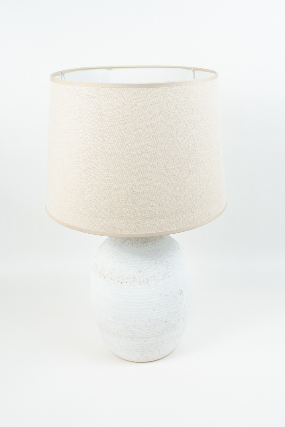 Lampara De Mesa Lurea Color Unico