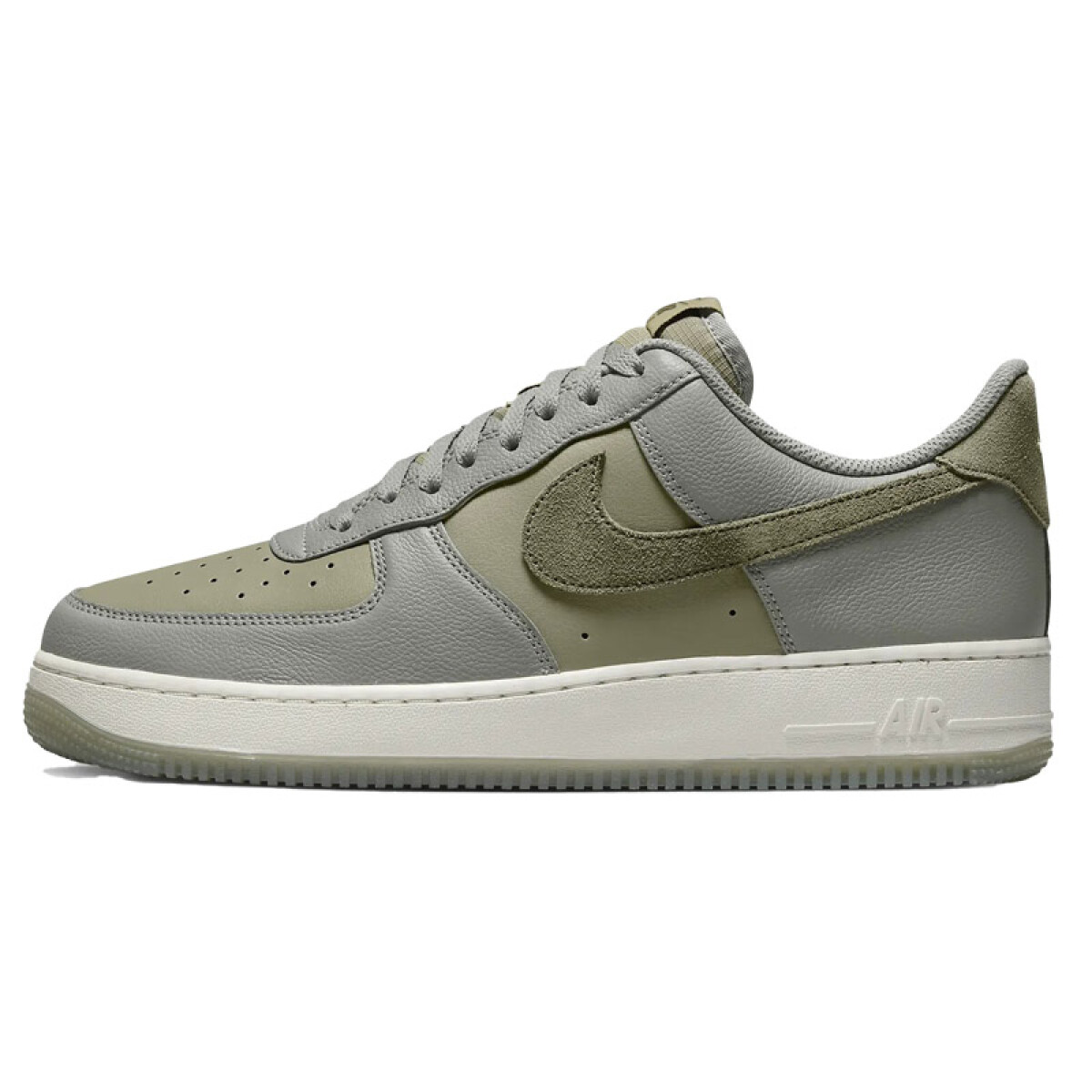 NIKE AIR FORCE 1 '07 LV8 