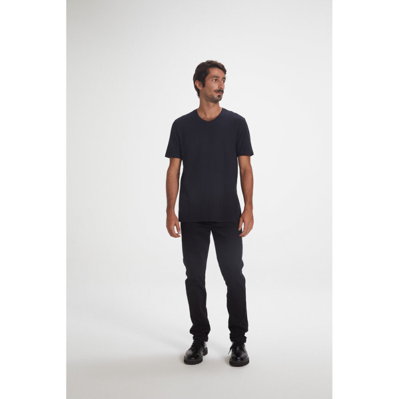 CAMISETA MM MASC PRETO ESCURO
