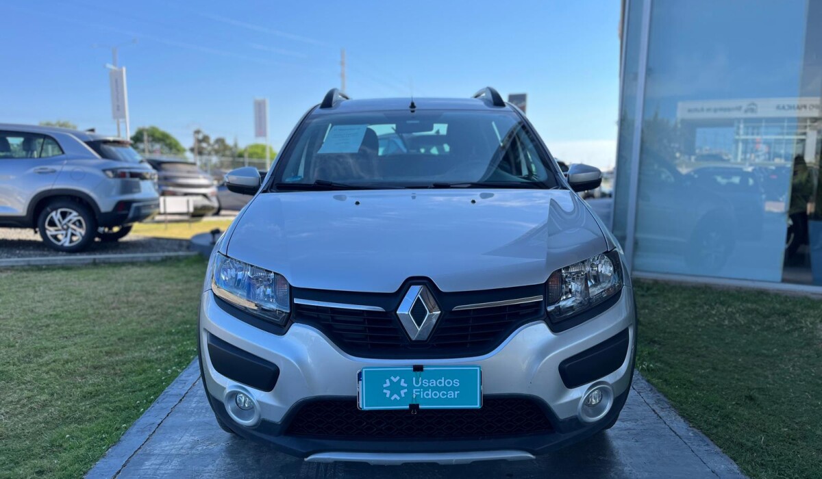RENAULT STEPWAY PRIVILEGE 1.6 2017 RENAULT STEPWAY PRIVILEGE 1.6 2017