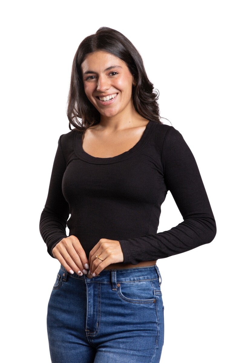 CHERRY REMERA - BLACK 