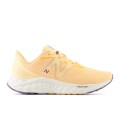 Championes New Balance De Dama - Arishi V4 - WARISCS4 SOLAR FLARE
