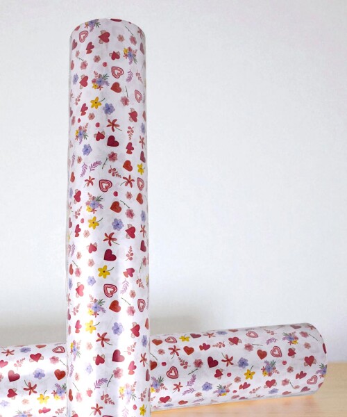 Papel Regalo Bobina 60cm x 100mts LITTLE HEARTS
