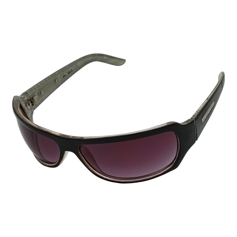 YA000421 negrocombinado