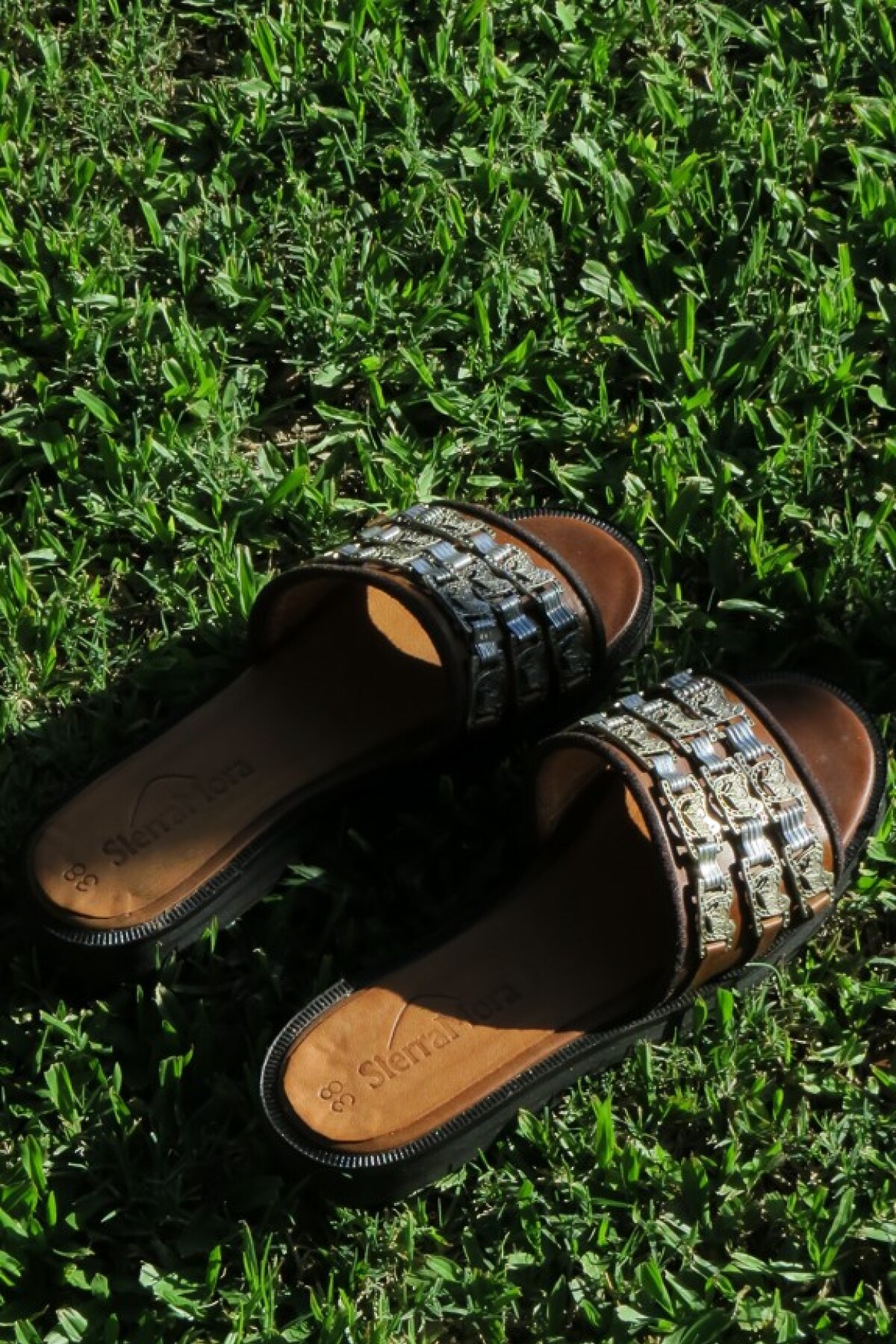 Chain Sandal Chocolate