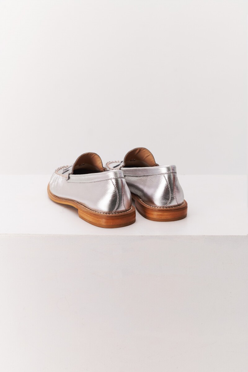 MOCASIN FLECOS PLATA