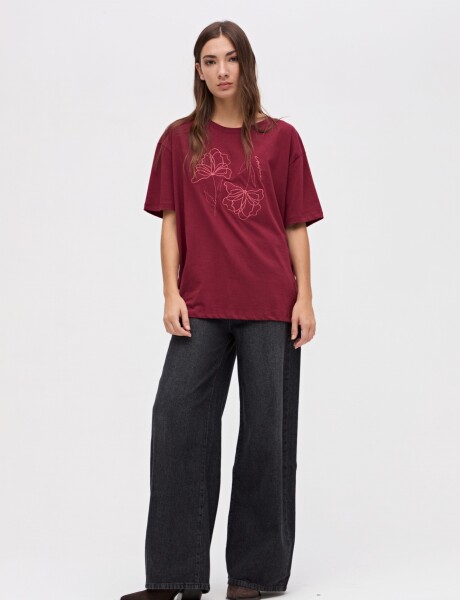 Remera Kiari Bordo