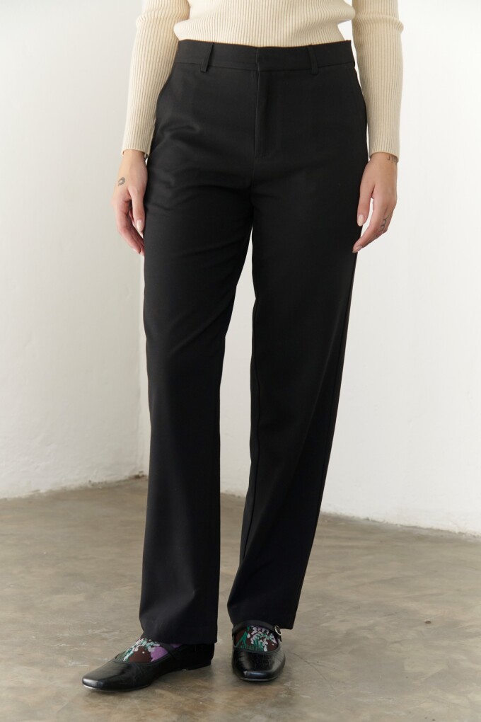 PANTALON LANA FRIA 200 NEGRO