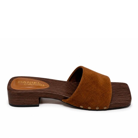 ZUECO NIR Camel