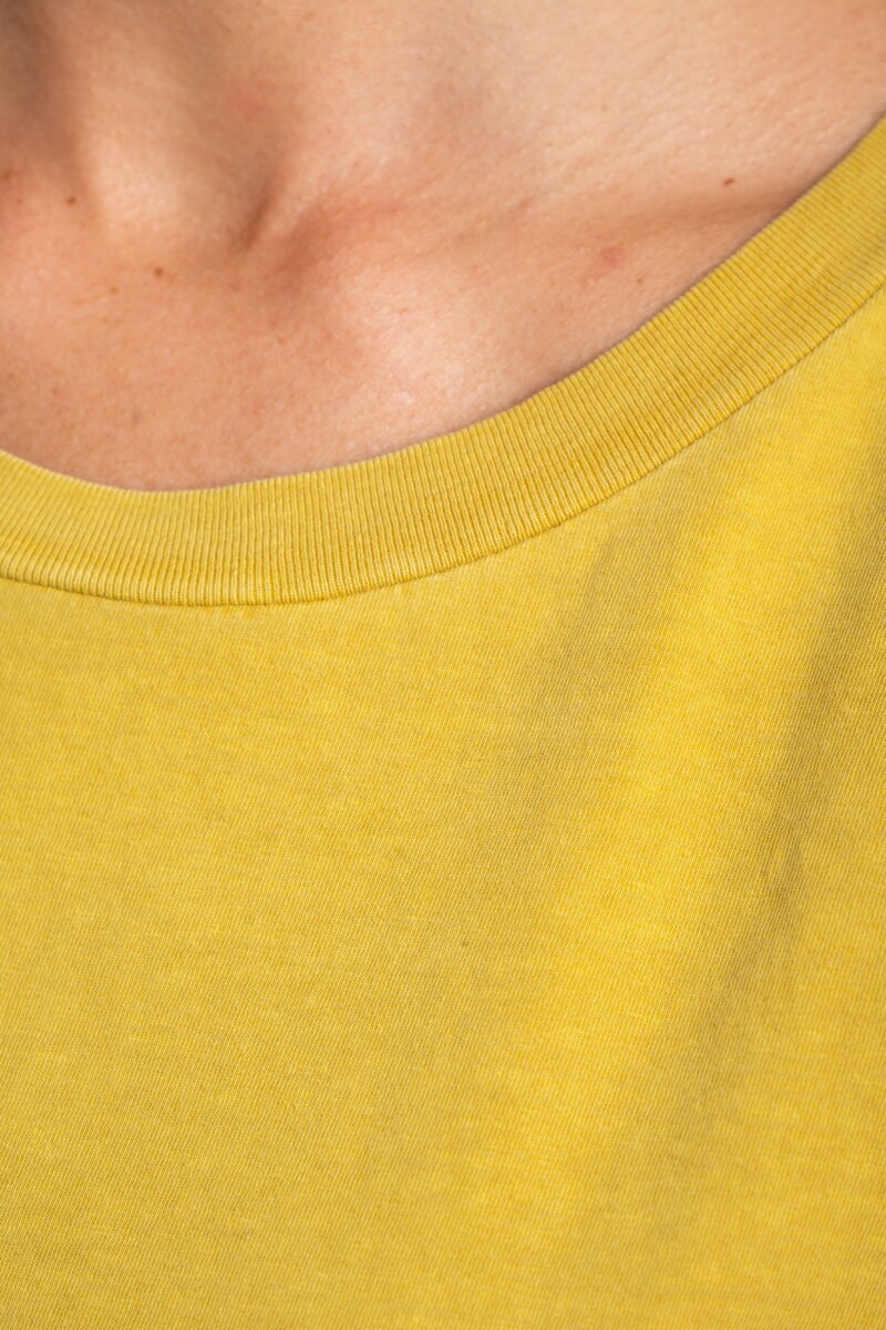 Remera Algodon Lavado Manga Corta Mostaza