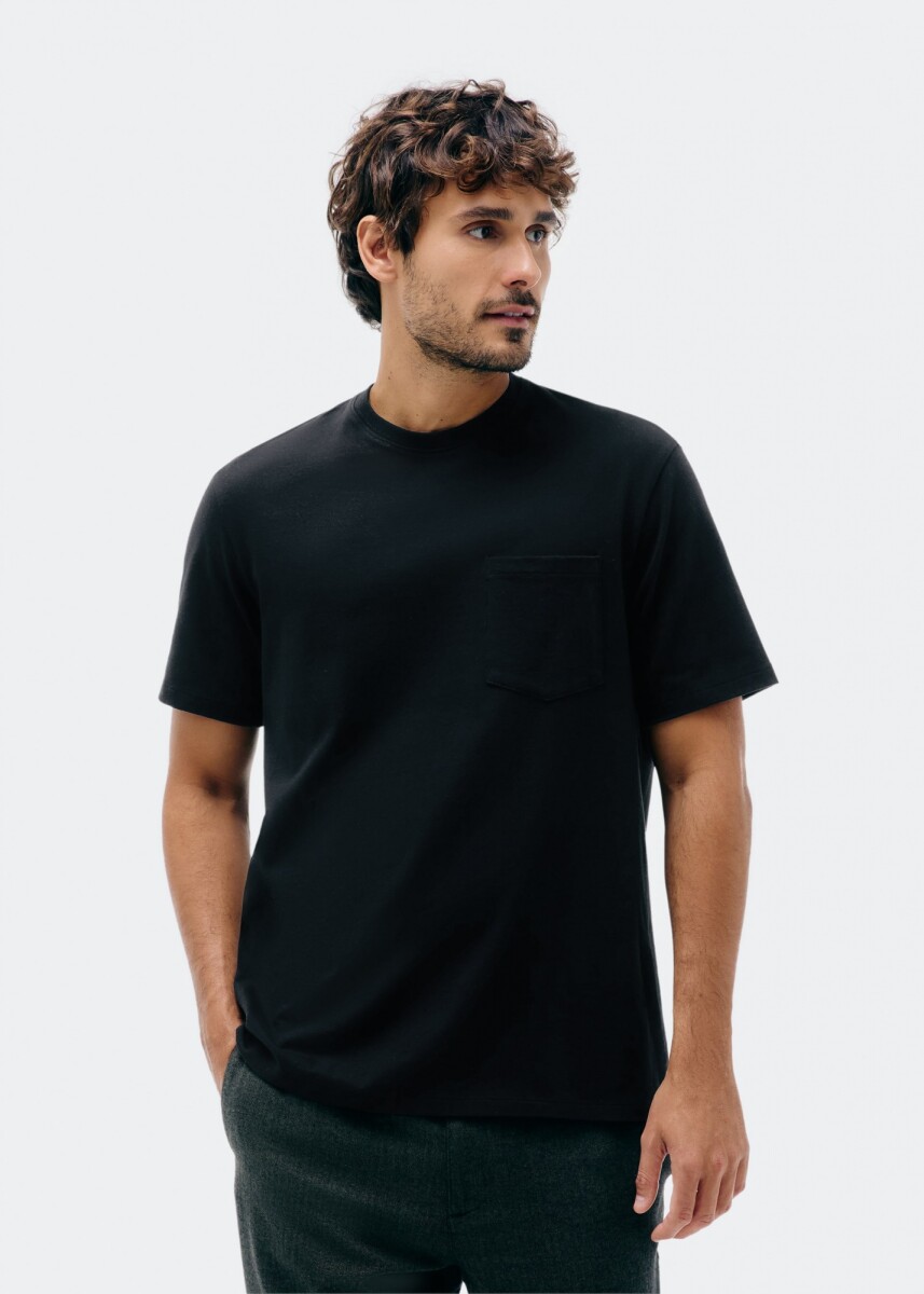 CAMISETA MM MASC - PRETO ESCURO 