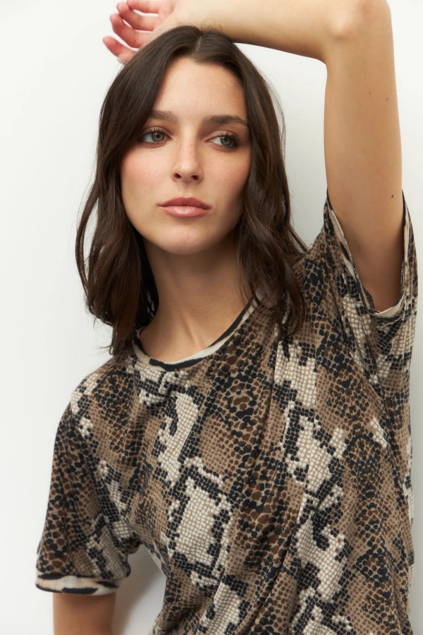 REMERA ARLA Marron