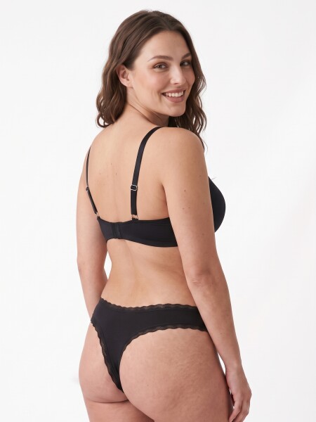 VEDETINA MARVIC NEGRO